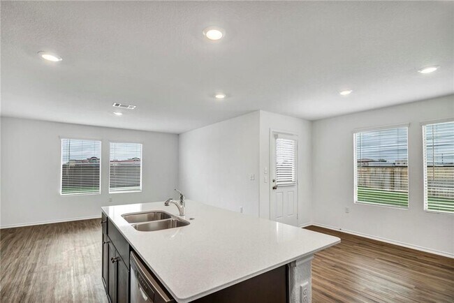 Building Photo - 7236 Dancing Wind Ln