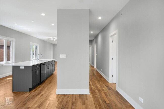 Building Photo - 8734 Kimball Ave