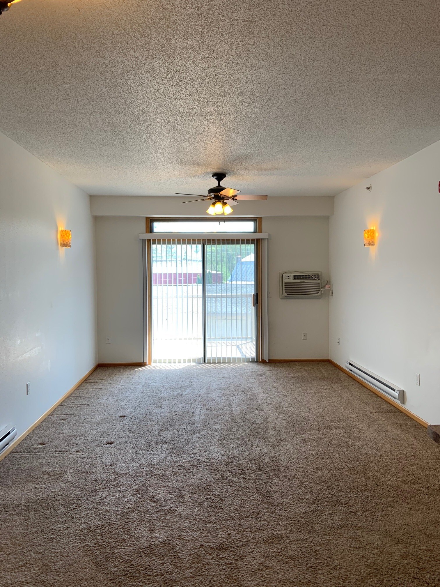 Building Photo - 3632 Calvert Rd