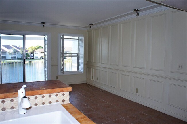 Building Photo - 273 Cypress Point Dr