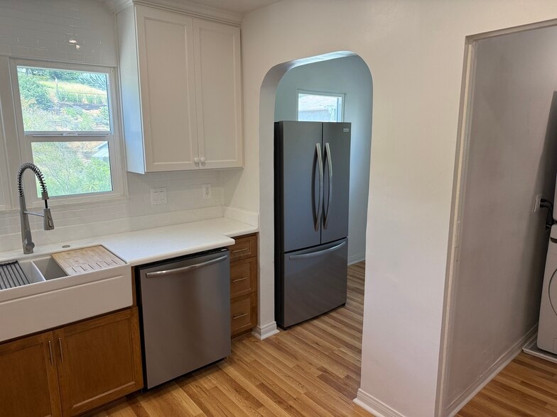 Building Photo - 2734 Lytelle Pl