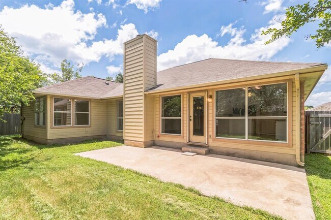 Building Photo - 800 Mountain Ridge Dr