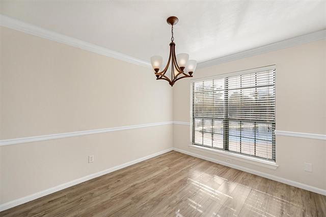 Building Photo - 1561 Yaggi Dr