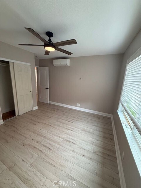 Building Photo - 5943 E Adderley Dr