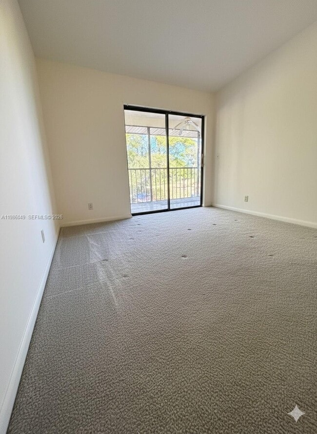 Building Photo - 15500 Lakes of Delray Blvd