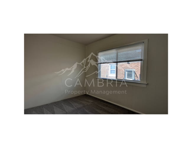 Building Photo - Vintage Unit in Salt Lake