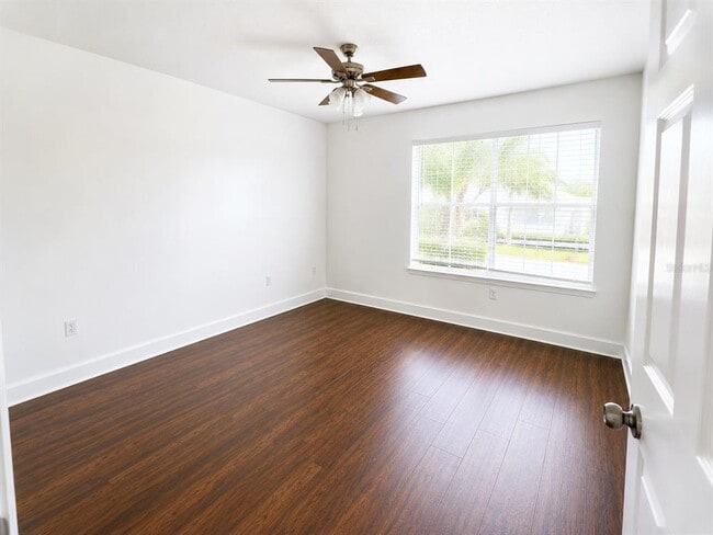 Building Photo - 1218 Bermuda Lakes Ln