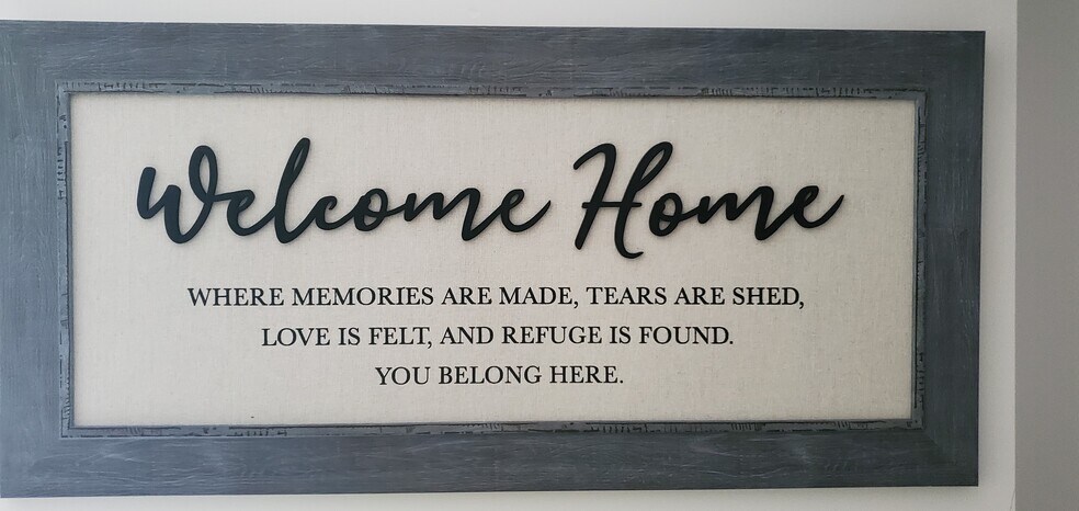 Building Photo - 6542 Sherry Ln