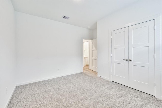 Building Photo - 14316 Yellow Hawthorn Ct