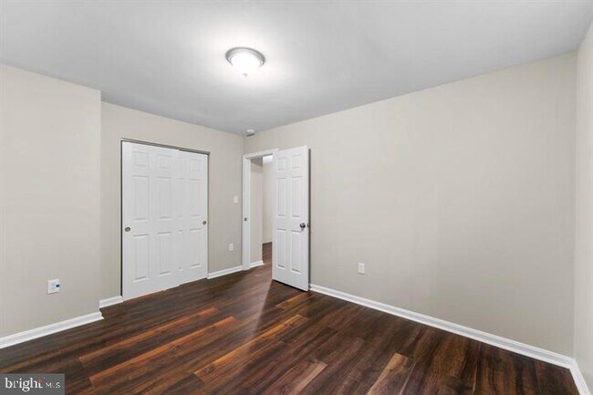 Building Photo - 3715 Mainsail Cove