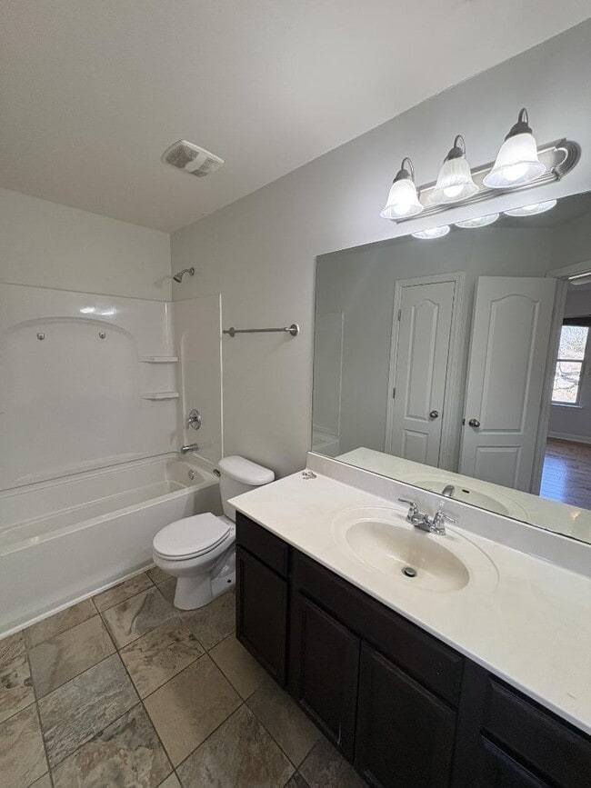 Building Photo - 735 Tulip Grove Rd