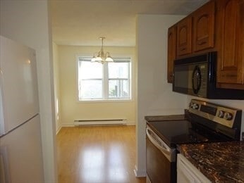 Building Photo - 69 Highview Dr