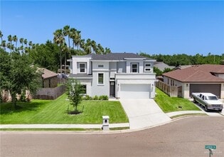 Building Photo - 12 San Jose Dr