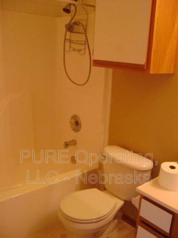 Building Photo - 7009 S 177th St