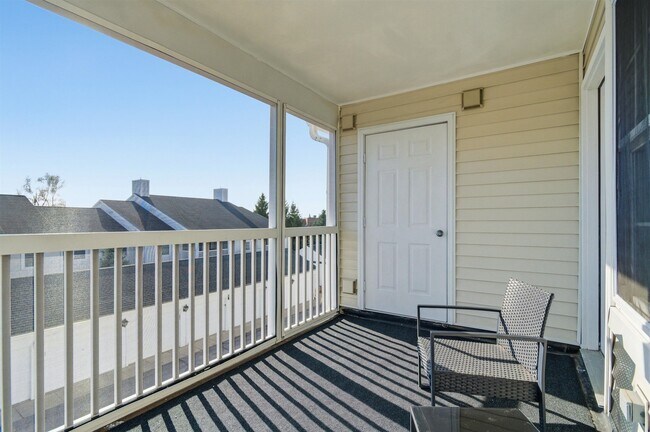 Building Photo - 2233 S Main St