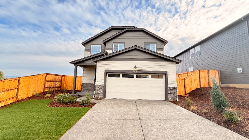 Building Photo - 9212 SE Azalea St