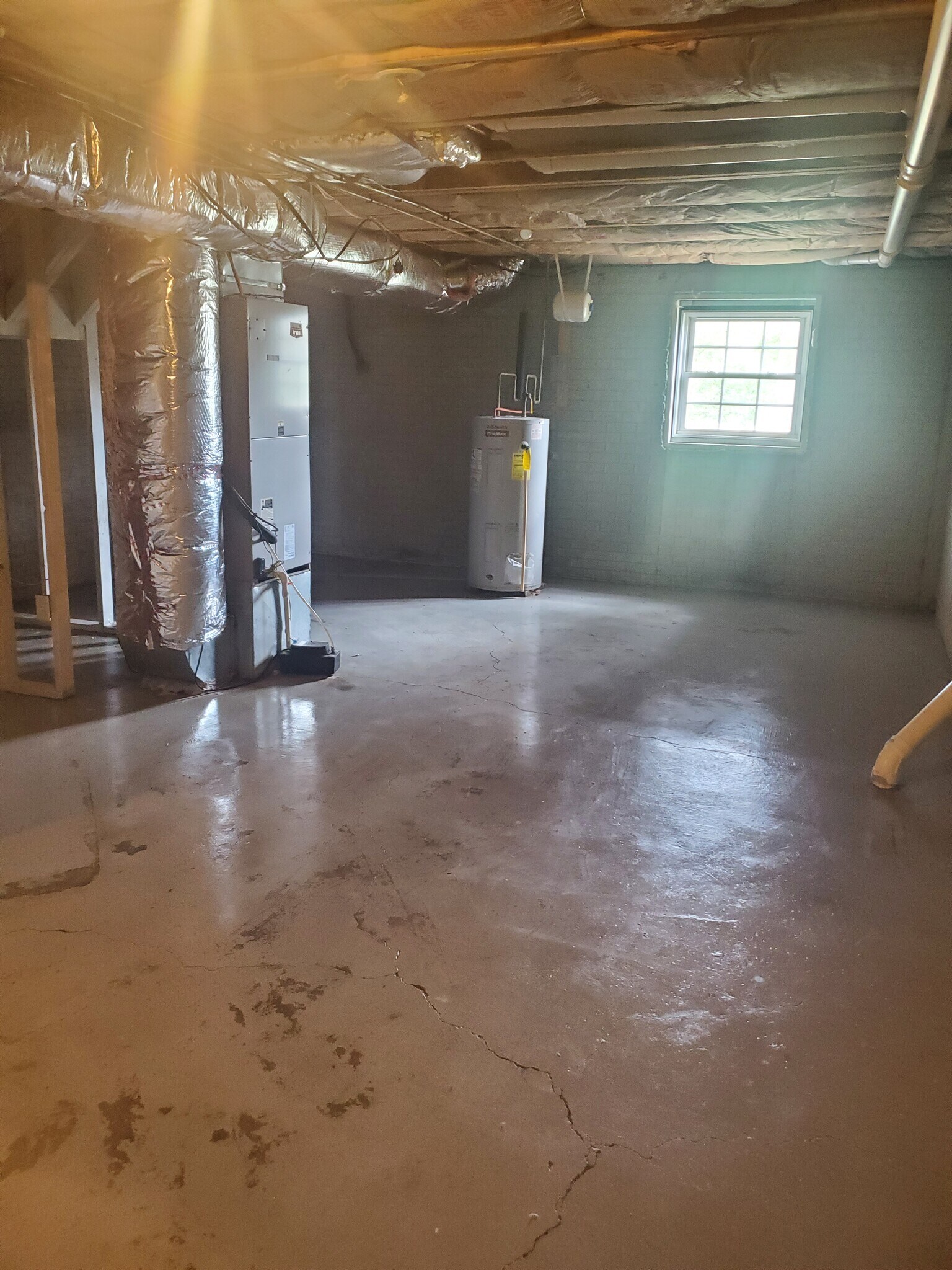 Basement - 59 Sopwith Way
