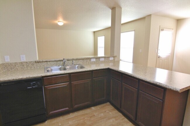 Building Photo - Hunters Pond - 10502 Goose Way, San Antoni...