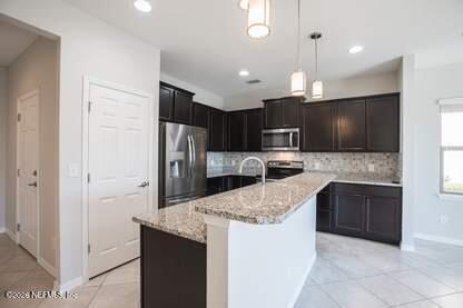 Building Photo - 7028 Butterfly Ct