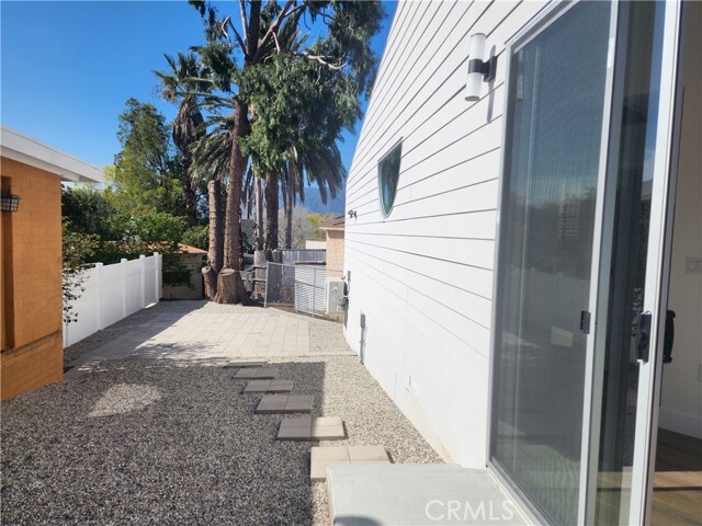 Building Photo - 2534 Community Ave