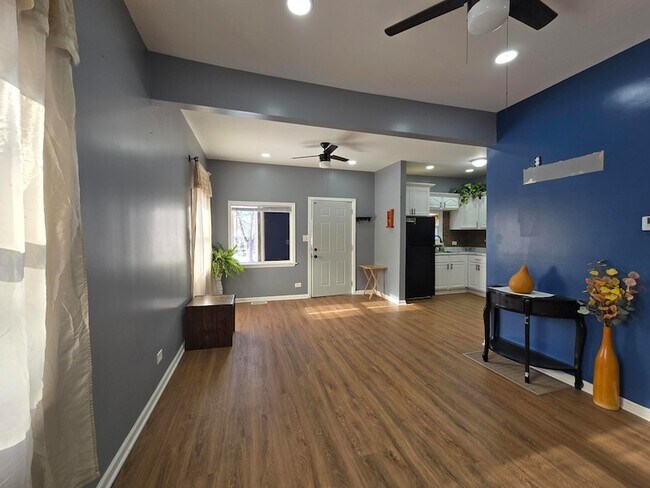 Building Photo - 1047 Ralston St