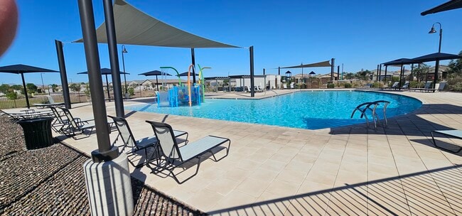 Building Photo - 3049 Hayden Rose Ave