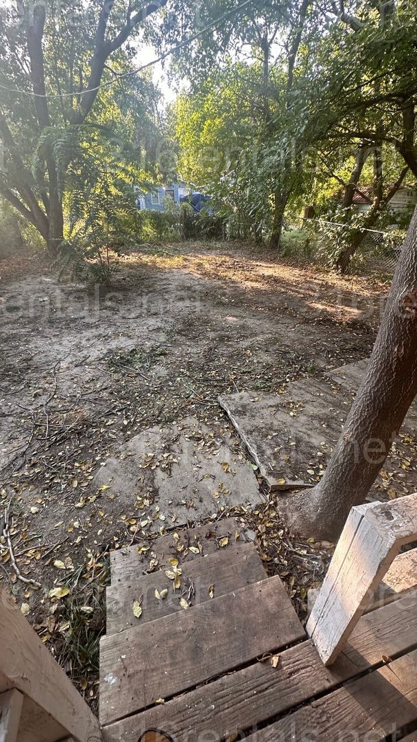 Building Photo - $695- 2 bed 1 bath - Newly Remodeled Duplex