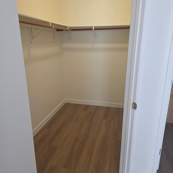 Master Closet - 1881 W Alexander Rd