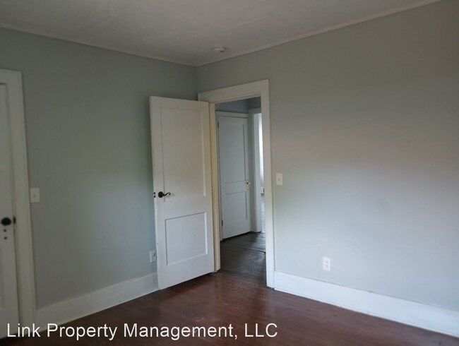 Building Photo - 5 br, 2 bath House - 1207 N Chamberlain Ave