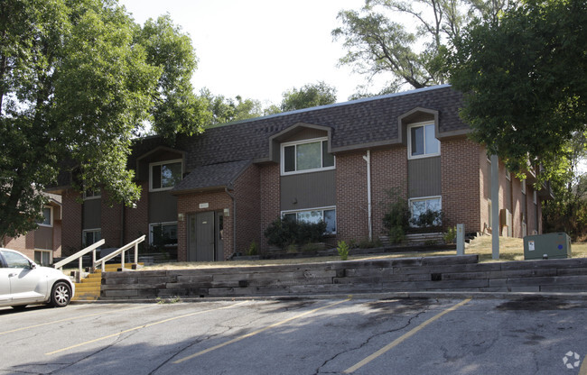 Building Photo - Plattsmouth Heights