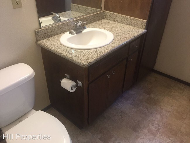 Building Photo - 3 br, 1 bath Room For Rent - 417 Orange St