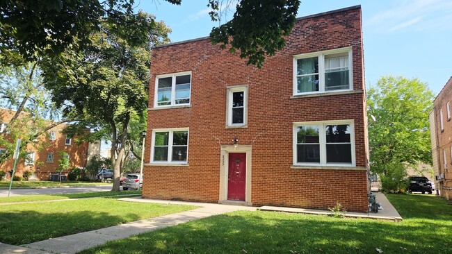 Primary Photo - 8255 Kilpatrick Ave
