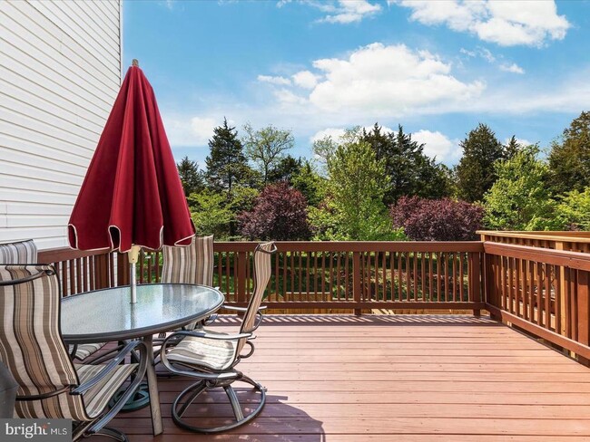 Building Photo - 42033 Bushclover Terrace