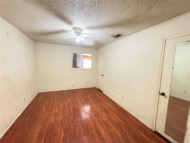 Building Photo - 2916 Robin Rd