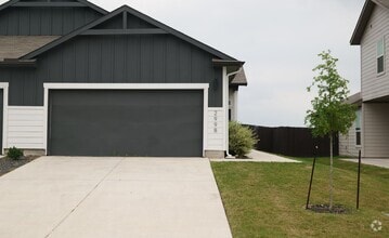 Building Photo - Stunning 3x2 Luxury Duplex in Buda, TX!