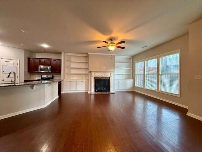 Building Photo - 5115 Breezewood Cir