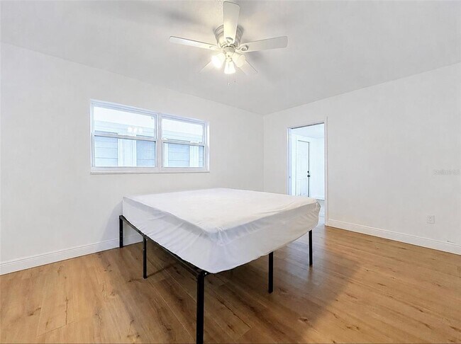 Building Photo - 3316 W Nassau St