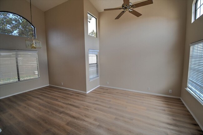 Building Photo - North Star, Desert Ridge and La Cueva School District