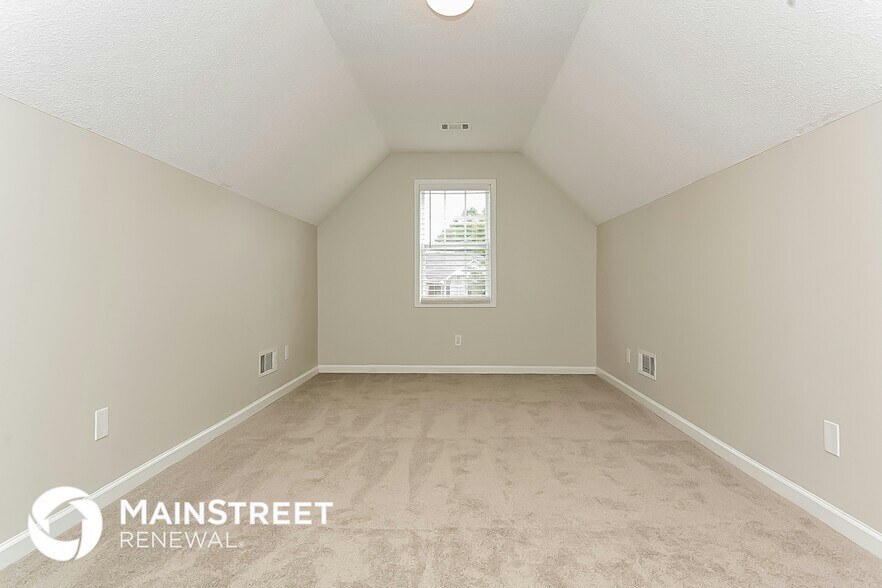 Building Photo - 415 Princely Ct