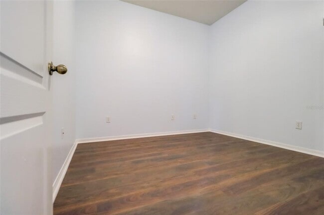 Building Photo - 207 Taylor Bay Ln