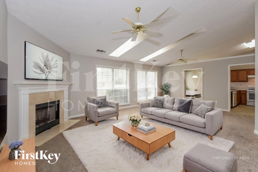 Building Photo - 799 Avalon Forest Way