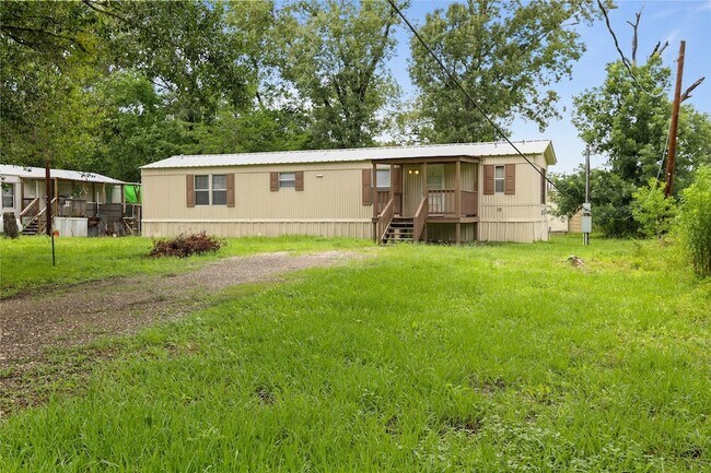 Building Photo - 22091 Bowden Dr