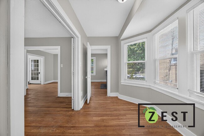 Building Photo - 3496 Courville St