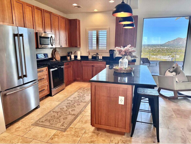 Building Photo - 3046 W Salvia Dr