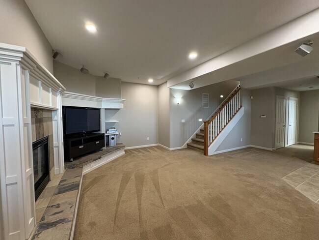 Building Photo - 10630 SW Kable St