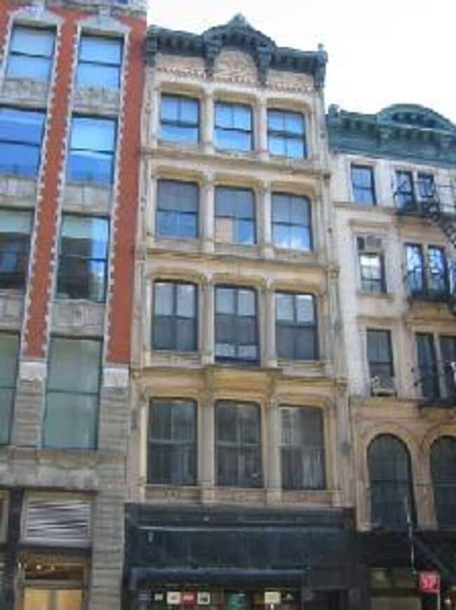 Building Photo - 510 Broadway