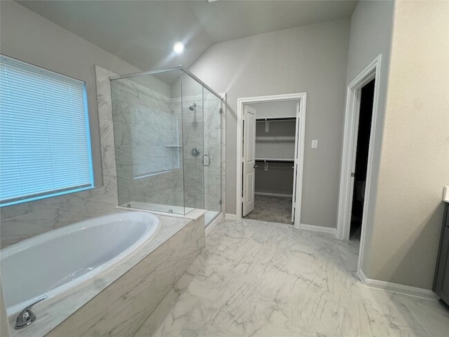 Building Photo - 19232 Hazel Firs Ln