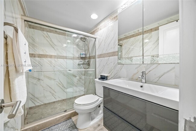 Building Photo - 3001 S Ocean Dr