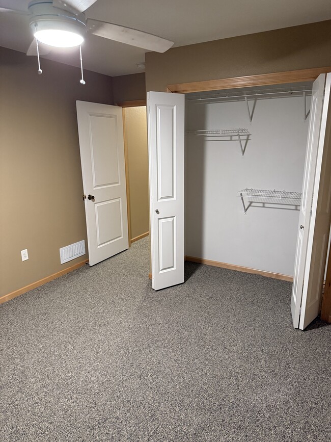 Building Photo - 2444 Catskill Ct