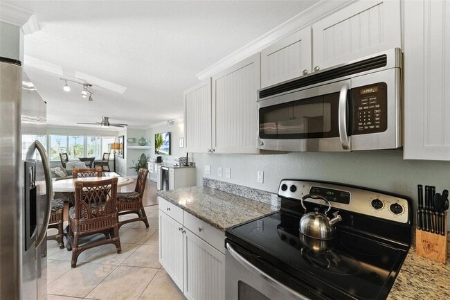 Building Photo - 10265 Gulf Blvd